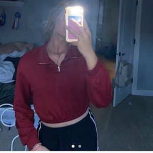 cropped shein crew neck